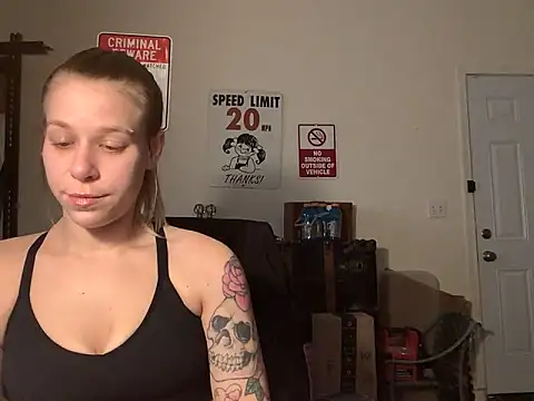 shesexplicit online show from February 4, 10:02 pm