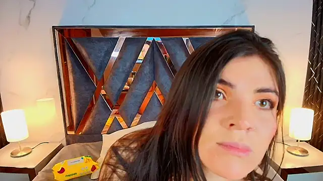 Amara vega online show from November 28, 1:25 pm