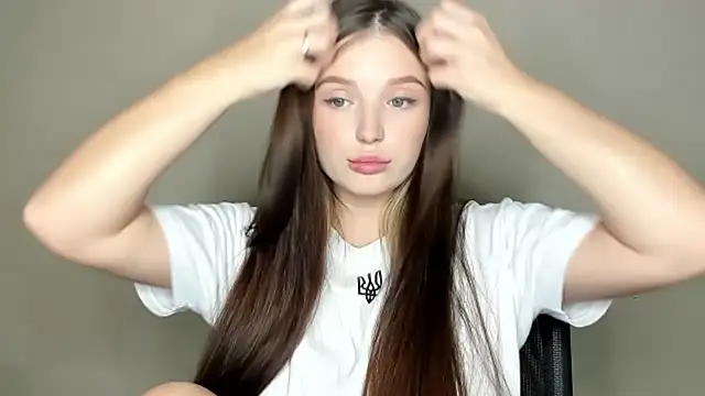 EvaaMillerr99 online show from November 13, 10:14 am