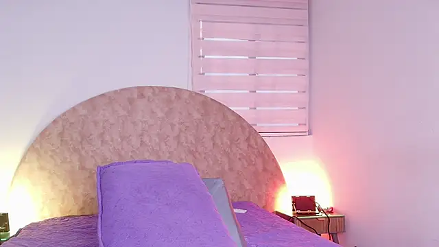 anisha x online show from February 17, 7:35 pm