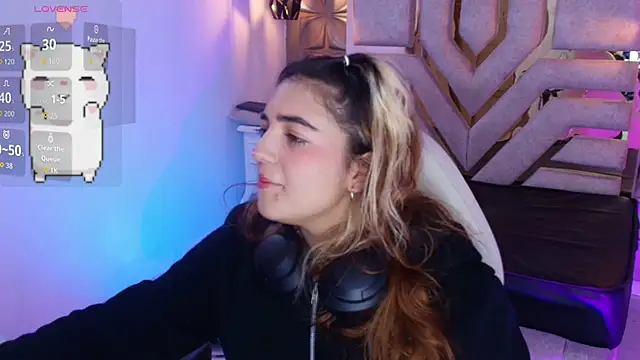 meraki fraise online show from September 28, 8:25 pm