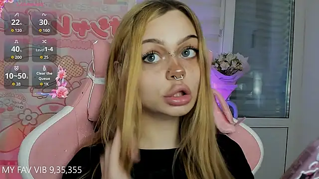 shy melony online show from April 10, 5:08 pm