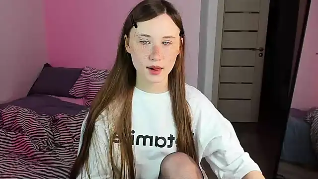 Stella Sunny online show from October 1, 7:19 pm