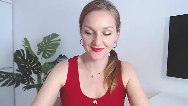 AliciaDesire online show from April 7, 1:46 pm