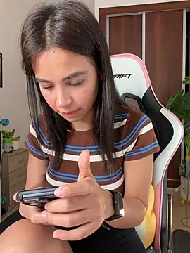 Adriennesexxx online show from January 31, 10:19 pm