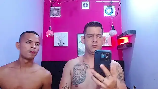 hugecocks hot online show from May 29, 8:07 pm
