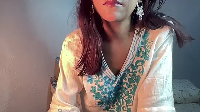 nakhre baaaz online show from March 15, 8:00 pm