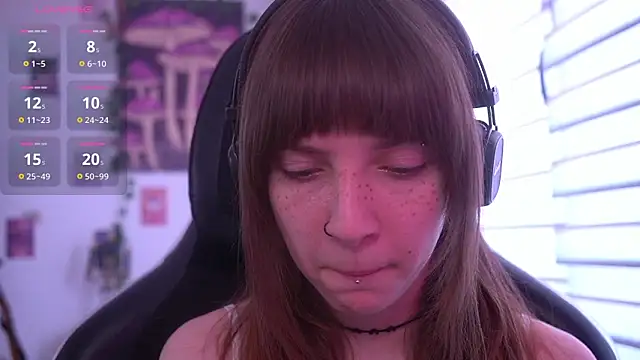 juliapie online show from July 4, 2:02 pm