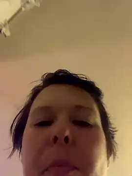 CUMFOREVERY1nTitTiES2 online show from March 2, 5:08 am