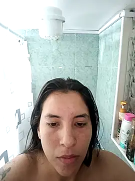 Snapshot of Bonny_Klote chatting on October 20, 3:48 pm Bonny Klote online show from October 20, 3:48 pm