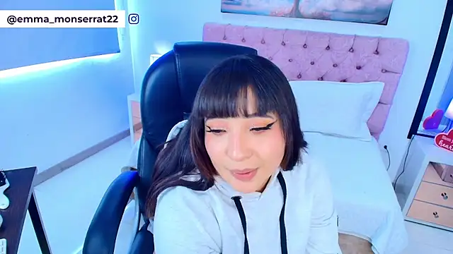 Emma monserrat online show from March 20, 8:14 pm