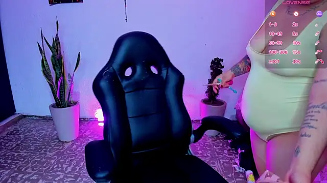 Sharon hils online show from June 1, 3:58 pm