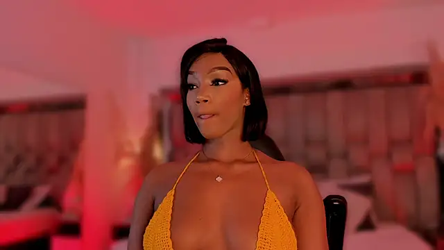 ChaynnaCooper online show from November 27, 4:26 am