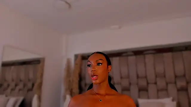 ChaynnaCooper online show from February 3, 3:48 am