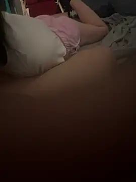 Snapshot of vienncica chatting on October 26, 11:11 pm vienncica online show from October 26, 11:11 pm