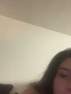 Snapshot of vienncica chatting on October 30, 12:02 am vienncica online show from October 30, 12:02 am