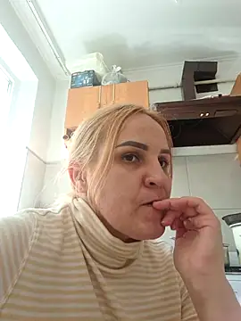 Malichkaanna30 online show from April 18, 12:40 pm