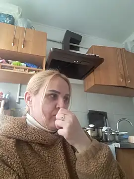 Malichkaanna30 online show from April 29, 2:31 pm