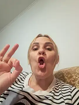 Malichkaanna30 online show from March 26, 3:25 pm