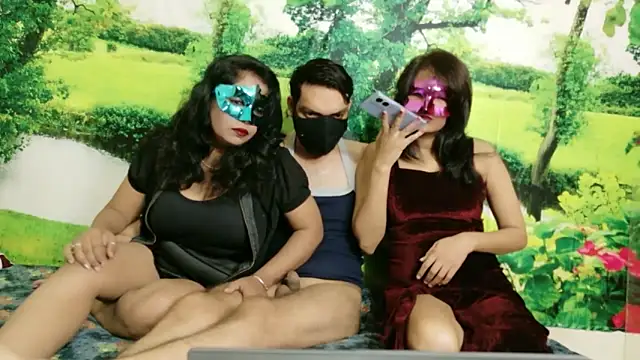 Snapshot of Indian_wife_mona chatting on October 8, 7:56 am Indian wife mona online show from October 8, 7:56 am