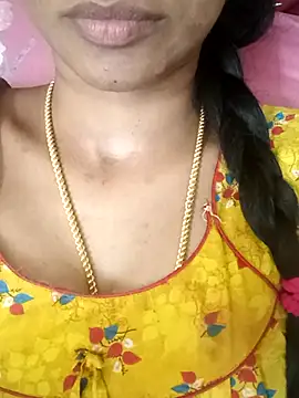 Ambika01 online show from October 31, 1:26 pm