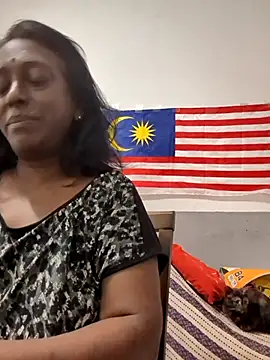 mamakarma1403 online show from February 15, 7:13 pm