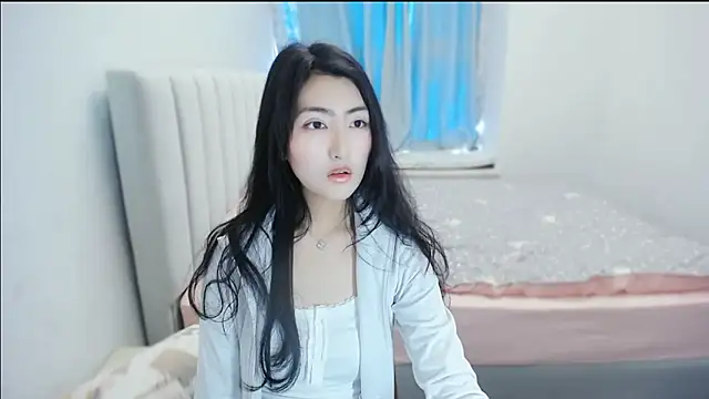 peggy-panda online show from March 28, 5:29 am