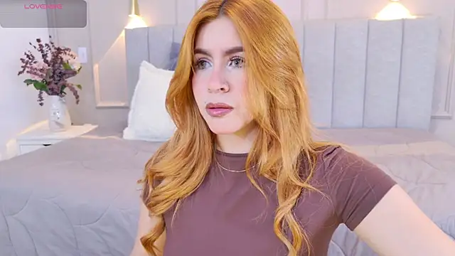 Snapshot of april_rousse chatting on October 20, 1:14 pm april rousse online show from October 20, 1:14 pm