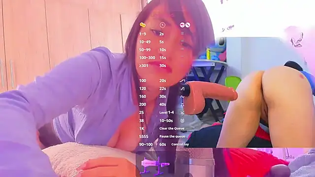 jolee   online show from April 17, 1:57 pm