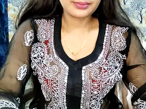 Aarvi Arora online show from December 3, 11:56 am