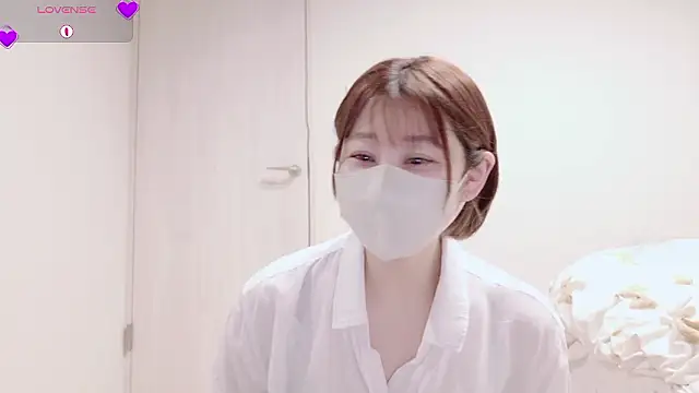 Mamu Mamu  online show from April 6, 11:33 am