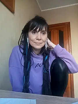 Francenia lolis online show from March 2, 7:15 am