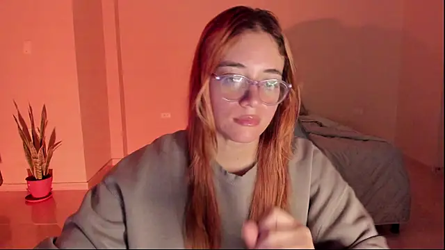 atenas 05  online show from February 14, 9:55 am