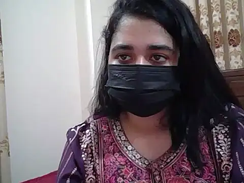 A-pusparani online show from April 1, 8:28 pm