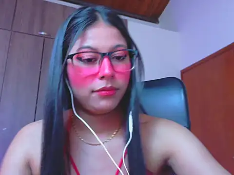  ALLYSON18  online show from February 11, 2:29 pm