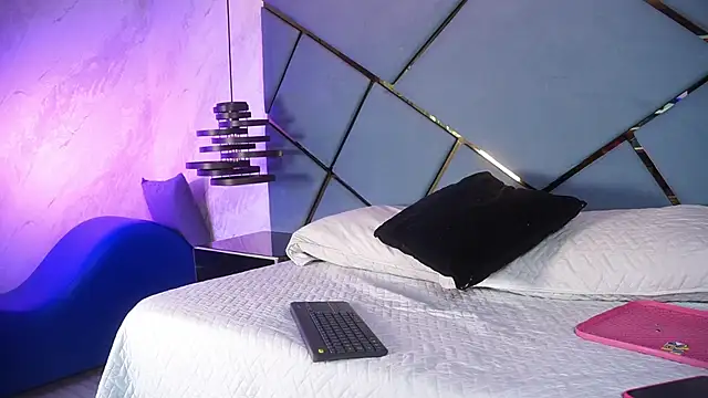 ammy durand online show from January 15, 7:09 pm