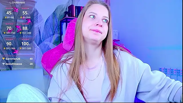 CuteMousee online show from February 24, 9:08 am