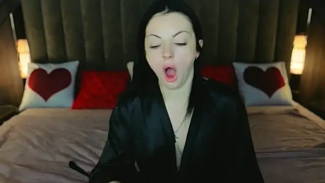 Daisy Delight online show from March 4, 5:14 am