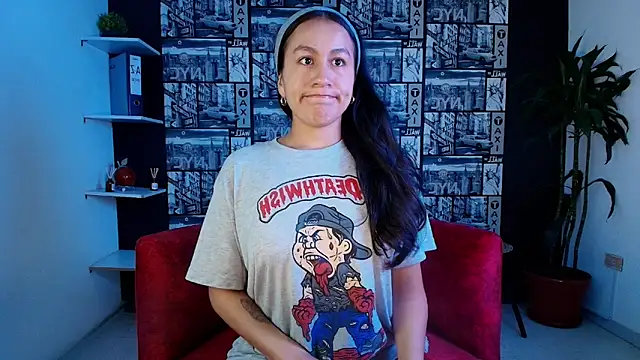 EmiGomez  online show from March 23, 2:23 pm