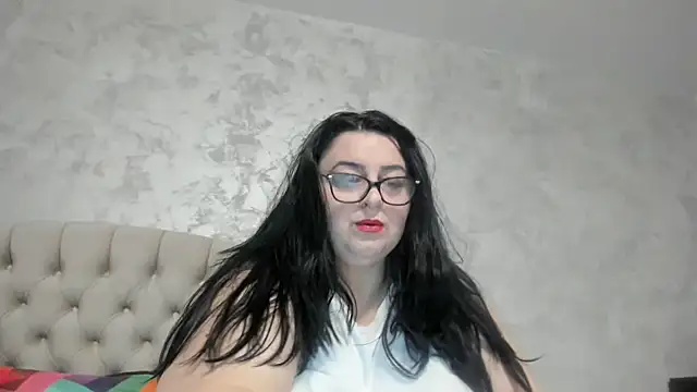 AdoreMe9 online show from March 15, 8:27 am