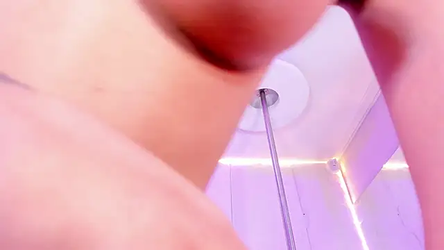 CaitlynCouper online show from November 28, 12:19 pm