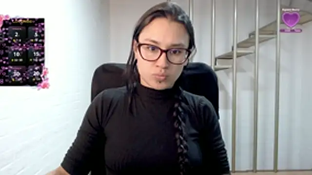 Jessie Desire online show from February 5, 1:52 am