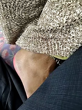 FeltedEuropium online show from February 10, 9:34 am