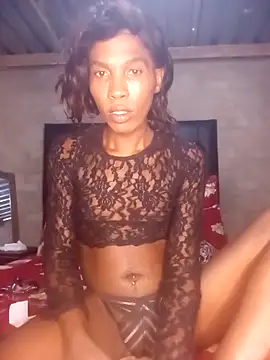 hoittytoittyxx online show from April 5, 5:23 pm