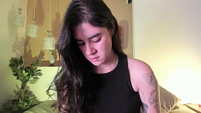 Snapshot of Ally_addams chatting on October 6, 3:45 am Ally addams online show from October 6, 3:45 am