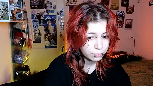 Alex Howell online show from December 18, 8:57 pm