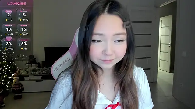 Fluffy Rose online show from January 8, 1:42 am