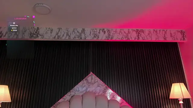 MeganDraco  online show from November 4, 12:21 pm