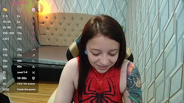 sweetstrawberryx online show from August 5, 1:39 pm