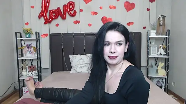 JasmineKouch online show from February 14, 6:21 pm